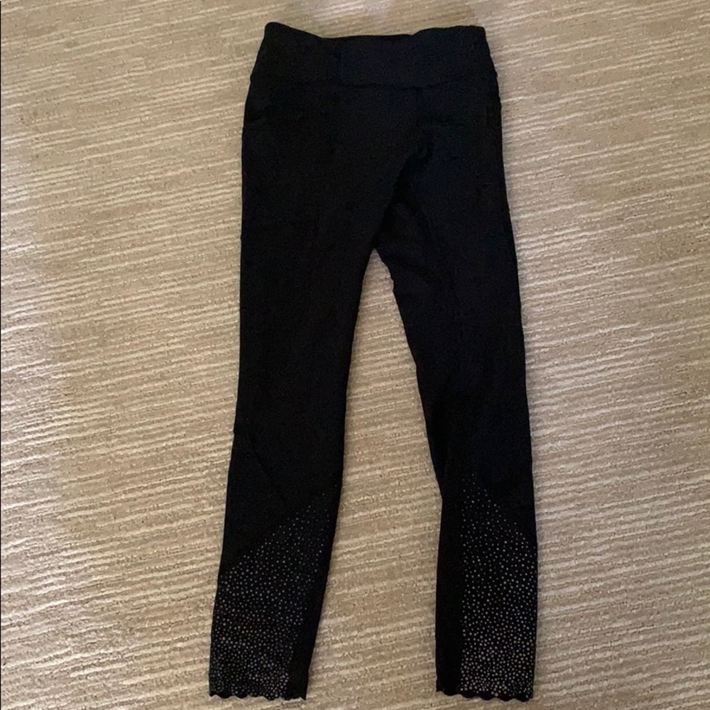 Black lululemon leggings with silver